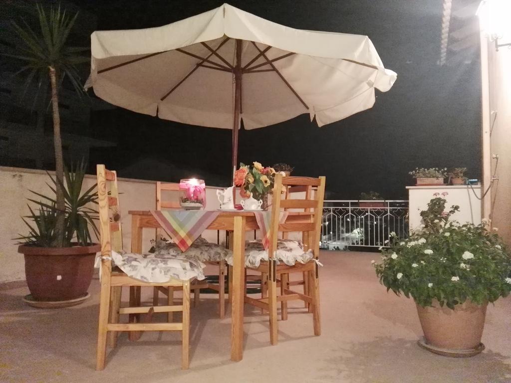 Villalba Castellammare del Golfo Buitenkant foto