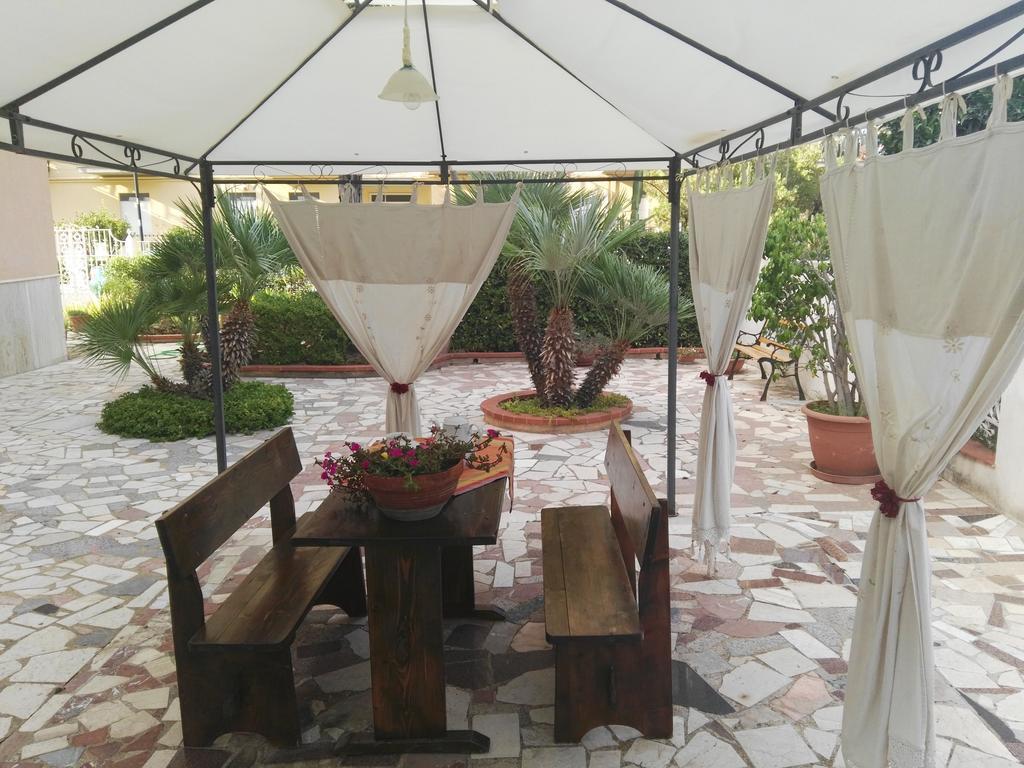 Villalba Castellammare del Golfo Buitenkant foto