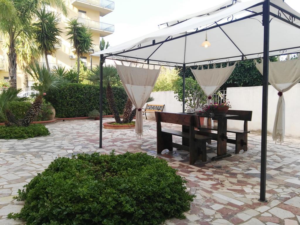 Villalba Castellammare del Golfo Buitenkant foto