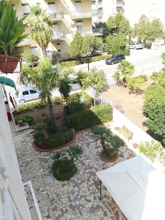 Villalba Castellammare del Golfo Buitenkant foto
